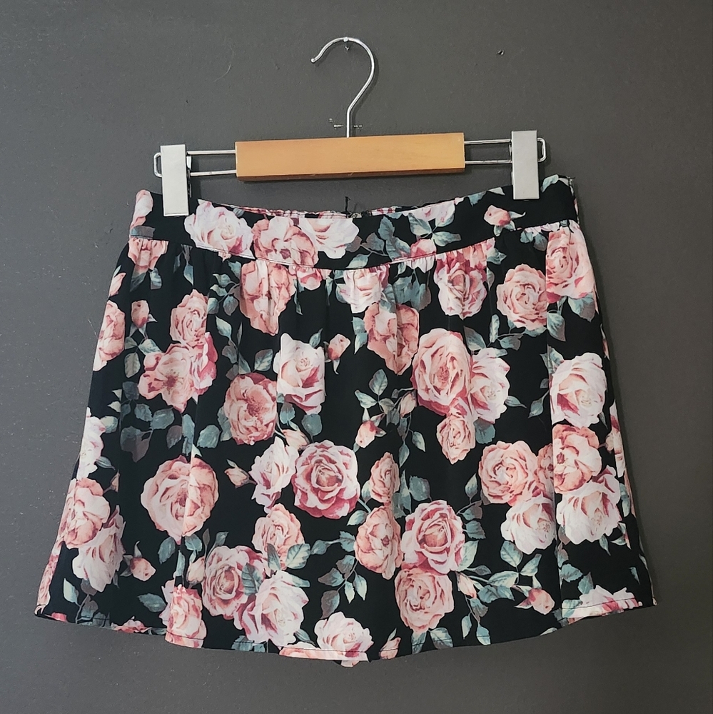 Forever 21 Floral Skort